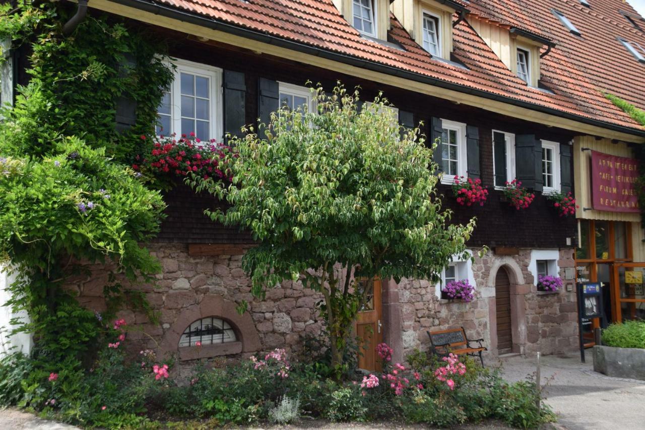 Gutshof-Hotel Waldknechtshof Baiersbronn Eksteriør billede